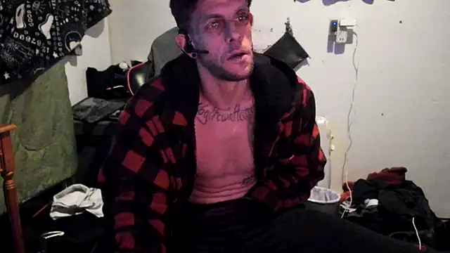 Snapshot of JamesMichael88 chatting on March 2025 03:23:02 PM JamesMichael88 online show from March 2025 03:23:02 PM