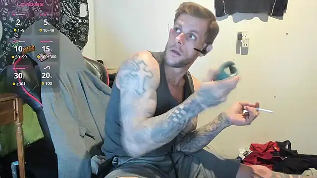 Snapshot of JamesMichael88 chatting on March 2025 03:35:01 AM JamesMichael88 online show from March 2025 03:35:01 AM