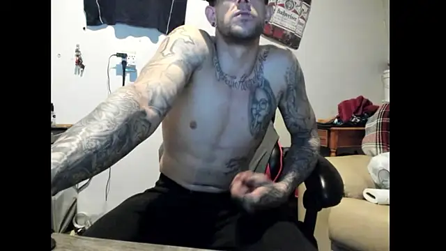 Snapshot of JamesMichael88 chatting on March 2025 06:09:02 AM JamesMichael88 online show from March 2025 06:09:02 AM