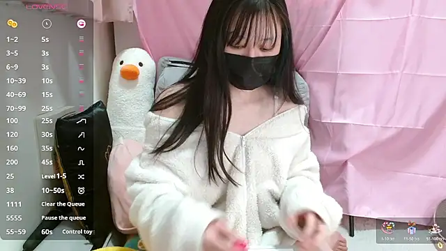 pipimi khaos online show from April 2026 12:12:02 PM