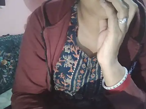 Hot-shanvi online show from November 2025 11:58:02 AM