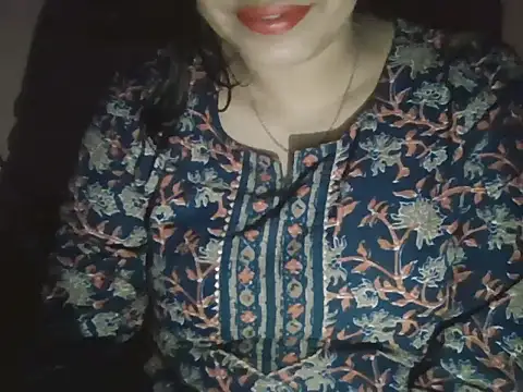 Hot-shanvi online show from December 2025 03:06:01 PM