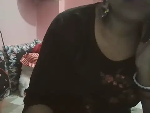 Hot-shanvi online show from November 2025 03:15:01 PM