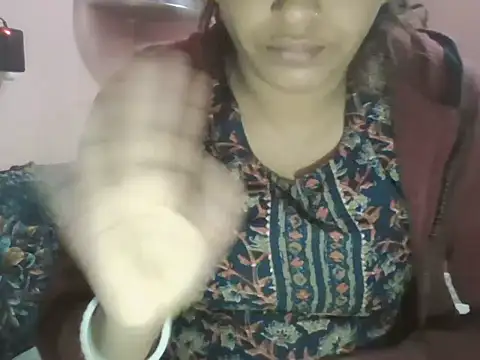 Hot-shanvi online show from November 2025 12:25:01 AM