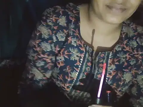 Snapshot of Hot-shanvi chatting on October 2025 04:30:02 PM Hot-shanvi online show from October 2025 04:30:02 PM