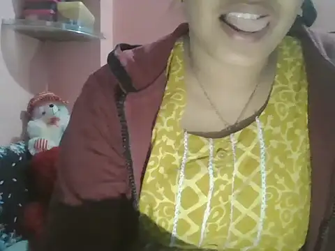 Hot-shanvi online show from December 2025 01:24:02 PM