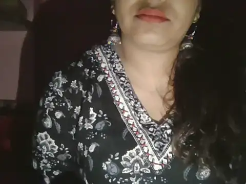 Hot-shanvi online show from April 2026 06:20:02 PM