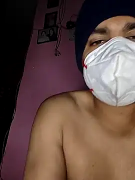 Snapshot of Whitehouse01 chatting on January 2025 09:07:01 AM Whitehouse01 online show from January 2025 09:07:01 AM