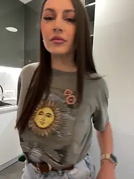 claraxjoyy online show from March 2025 04:51:02 AM