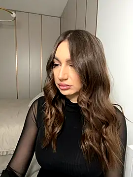 claraxjoyy online show from November 2025 05:22:01 AM