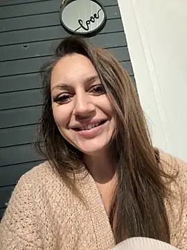 claraxjoyy online show from October 2025 04:06:01 AM