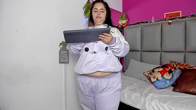 KRYSSTARITTER4 online show from December 2025 02:22:02 AM