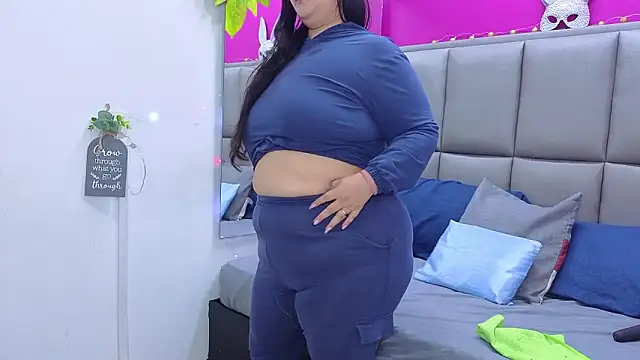 KRYSSTARITTER4 online show from February 2026 10:45:02 PM