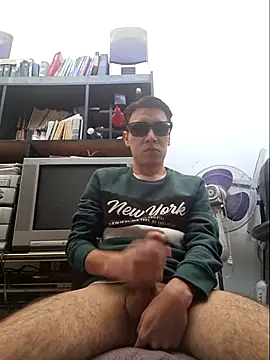 CarlosRyan1997 online show from March 2025 05:50:02 PM