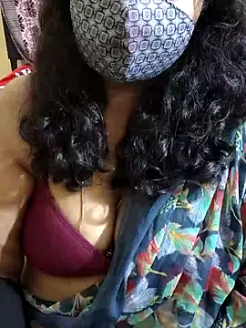 Snapshot of Rathi22 chatting on November 2025 03:27:01 PM Rathi22 online show from November 2025 03:27:01 PM