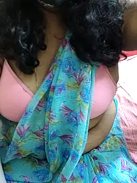 Snapshot of Rathi22 chatting on November 2025 02:06:02 PM Rathi22 online show from November 2025 02:06:02 PM