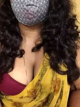 Snapshot of Rathi22 chatting on October 2025 11:59:02 PM Rathi22 online show from October 2025 11:59:02 PM