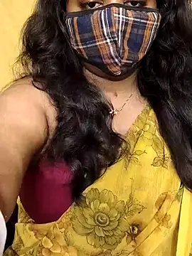 Snapshot of Rathi22 chatting on September 2025 12:44:01 AM Rathi22 online show from September 2025 12:44:01 AM