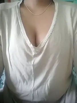 Snapshot of muskan-Sharma chatting on October 2025 05:17:02 AM muskan-Sharma online show from October 2025 05:17:02 AM