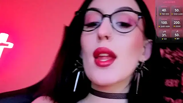 Miss Alice   online show from April 2026 10:57:02 PM