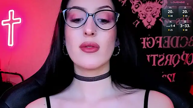 Miss Alice   online show from March 2026 11:06:02 PM