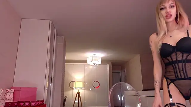 linda x x online show from February 2026 04:40:02 PM