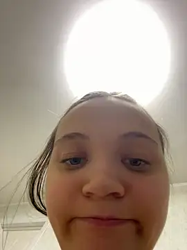 TheYourL online show from November 2025 05:28:01 PM