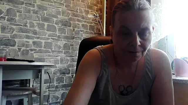 Sweet Phoenix online show from February 2025 12:42:01 PM