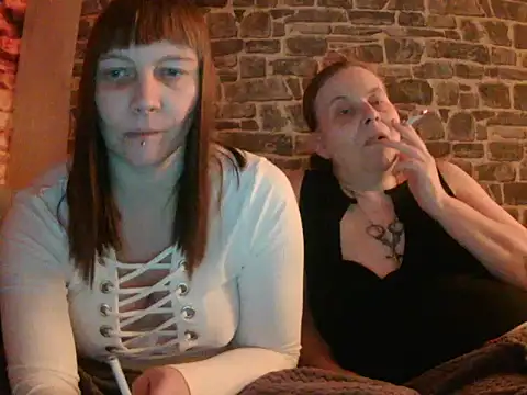 Sweet Phoenix online show from January 2025 06:35:01 PM