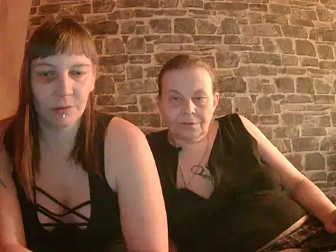 Sweet Phoenix online show from January 2025 07:56:01 PM