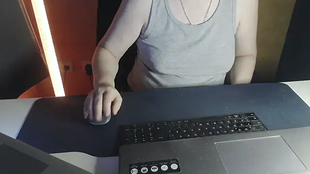 Sweet Phoenix online show from June 2026 07:56:01 PM