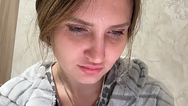 Snapshot of florianikaa chatting on October 2025 07:55:01 PM florianikaa online show from October 2025 07:55:01 PM
