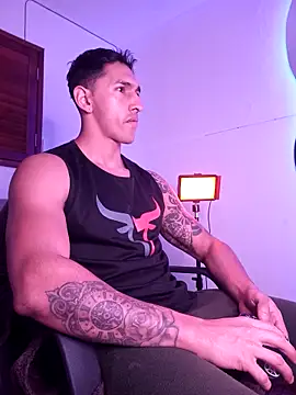 Joylopez fit online show from November 2025 01:32:02 PM