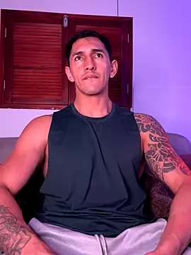 Joylopez fit online show from December 2025 12:37:01 PM