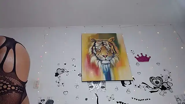 katysweet20 online show from February 2026 03:35:02 AM