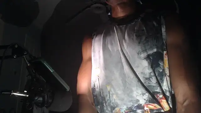Snapshot of dominatingblacklove chatting on March 2025 09:35:02 AM dominatingblacklove online show from March 2025 09:35:02 AM