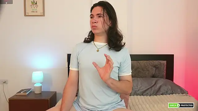 cute erelis  online show from April 2026 03:23:01 AM