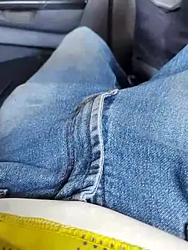 fredfgr online show from April 2026 03:39:02 PM