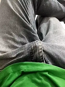 fredfgr online show from March 2026 09:22:01 AM