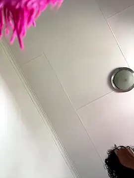 Thando04 online show from January 2026 01:14:01 PM