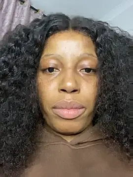 Thando04 online show from December 2025 12:49:02 AM