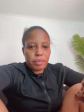 Thando04 online show from February 2026 02:26:01 PM