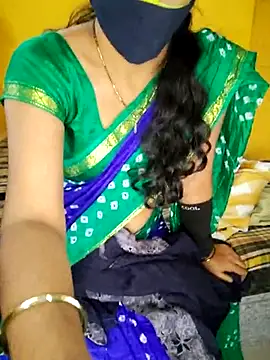 Snapshot of lovelygirl4567 chatting on March 2025 12:18:02 PM lovelygirl4567 online show from March 2025 12:18:02 PM
