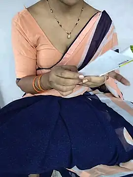Snapshot of lovelygirl4567 chatting on June 2026 05:49:01 AM lovelygirl4567 online show from June 2026 05:49:01 AM