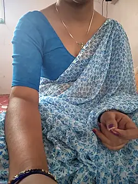 lovelygirl4567 online show from April 2026 05:02:01 AM