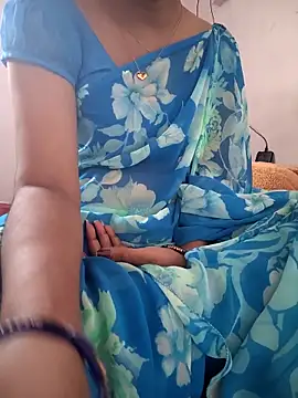 lovelygirl4567 online show from April 2026 05:33:02 AM