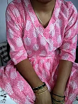 lovelygirl4567 online show from February 2026 05:39:01 AM