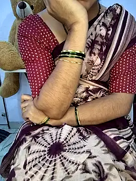 lovelygirl4567 online show from January 2026 05:27:02 PM