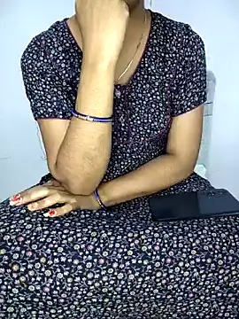 lovelygirl4567 online show from February 2026 04:39:02 PM