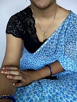 lovelygirl4567 online show from March 2026 05:40:01 AM